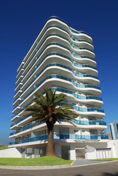 Sol y Luna 2 Punta del Este - Apartamentos Full Amenities, Punta del Este