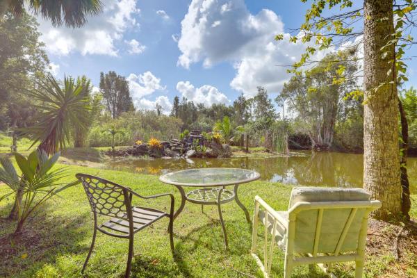 På billedet ses objektet Family-Friendly Palm City Home 14 Mi to Beach! beliggende i byen Palm City.