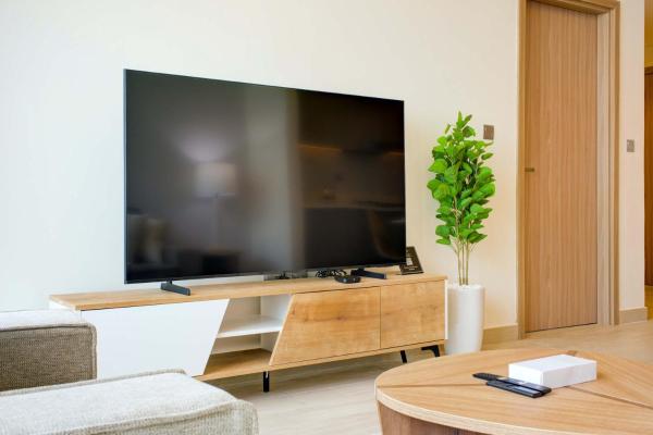 Foto 5: TRPS - Farhad Azizi, Al Jaddaf - Premium 1BR, Furnished with Pool View