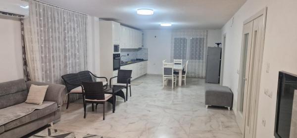 La photo montre l'objet Ariona apartment situé dans la ville de Durrës.