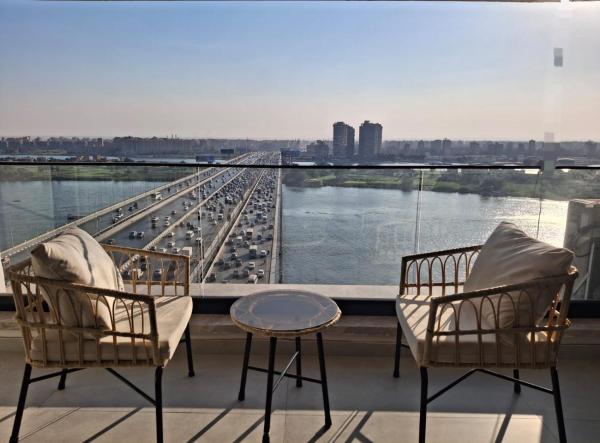 A la foto es mostra l'objecte EGML-CN-8 luxury Apartment situat a la ciutat de El Caire.