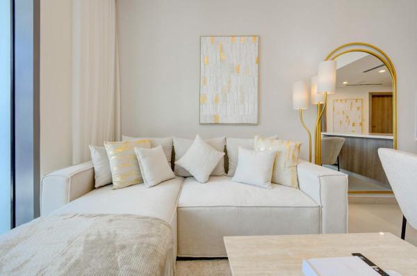 Foto 6: TRPS - LIV Marina, Dubai Marina - Full Marina View, Luxury 1BR Furnished