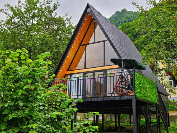 A la foto es mostra l'objecte Cottage Mziuri situat a la ciutat de Tsʼkhemlisi.