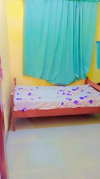 A la foto es mostra l'objecte Uhuru Homestay Freedom Homestay situat a la ciutat de Vikindu.