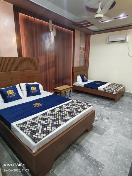 taj cafe and guest house islamkot