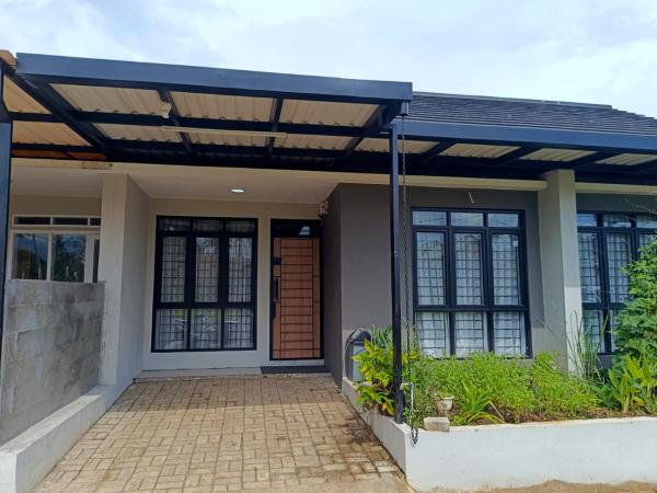 A la foto es mostra l'objecte Shakilla House 8B Syariah Panorama situat a la ciutat de Lanjang.