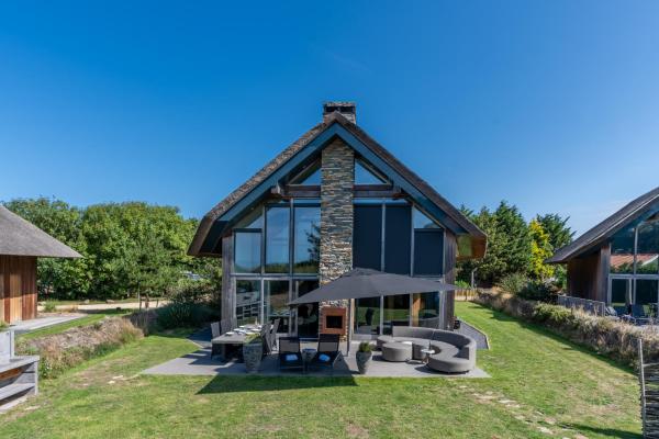 A la foto es mostra l'objecte Buytenplaats Villa 183 situat a la ciutat de De Koog.