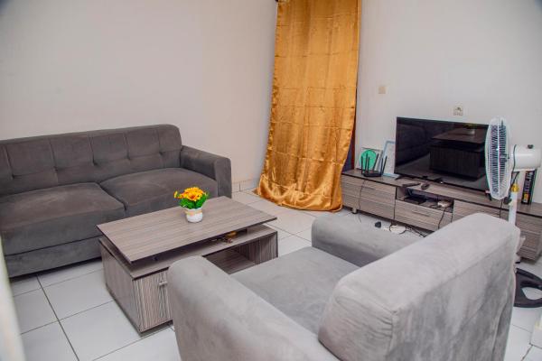 Appartement 2 chambres 1 salon à 15mn aéroport plage, Cotonou