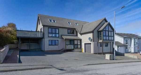 A la foto es mostra l'objecte Exclusive top floor 2 bedroom with a stunning view situat a la ciutat de Lerwick.