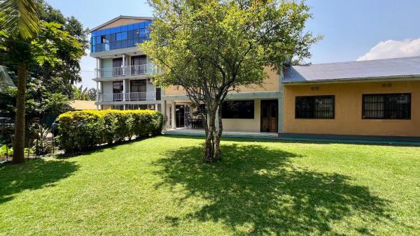 På billedet ses objektet Runako Lodge beliggende i byen Arusha.