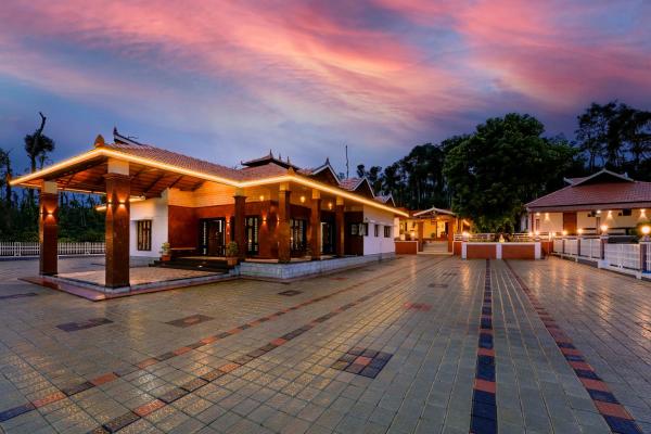 Auf dem Foto ist das Objekt Bhuthanakadu Retreat Homestay Chikamagalur in der Stadt Mudigere zu sehen.