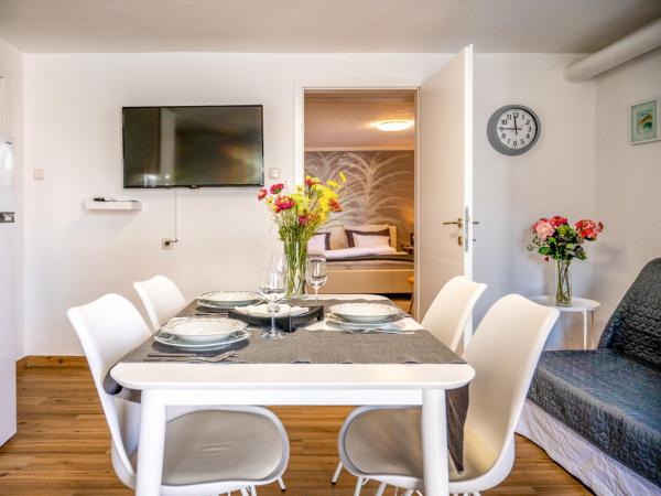 Apartment Adelsberg Inn-2 By Interhome - Postojna