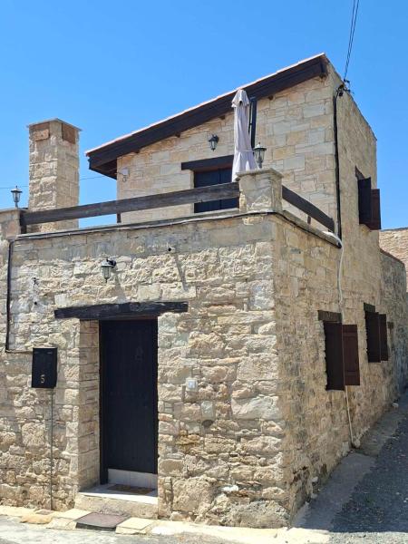 Symela's Nest - Cyprus