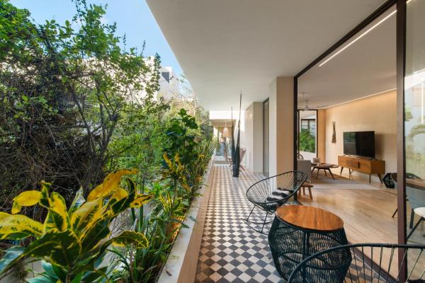 204 Hidden Gem Apartment In The Heart Of Tulum W/ Huge Private Terrace And Pool For 6 Pax - Tulum