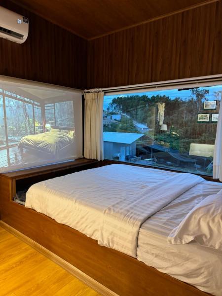 På billedet ses objektet B tree Retreat homestay beliggende i byen Hương Thũy.