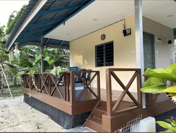 På billedet ses objektet Homestay Kenangan Kati Kuala Kangsar beliggende i byen Kuala Kangsar.