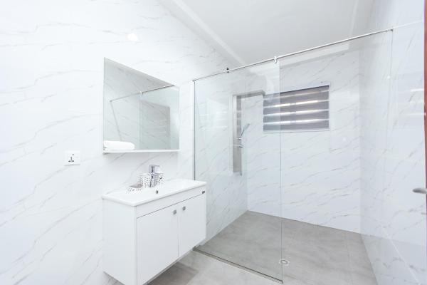 Foto 5: Luxurious townhouse behind Achimota Mall