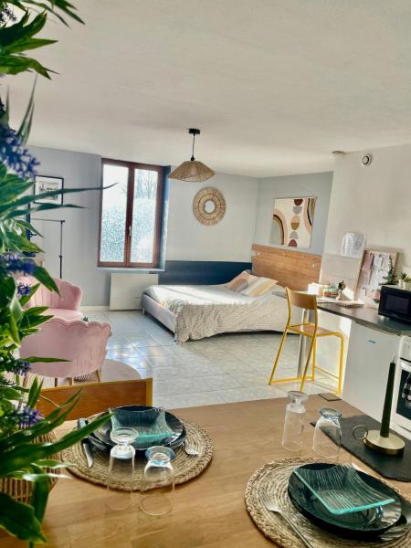 Na foto é possível ver o objeto Le Cocon Nancéien - Studio à Bouxières-Aux-Dames localizado na cidade de Eulmont.