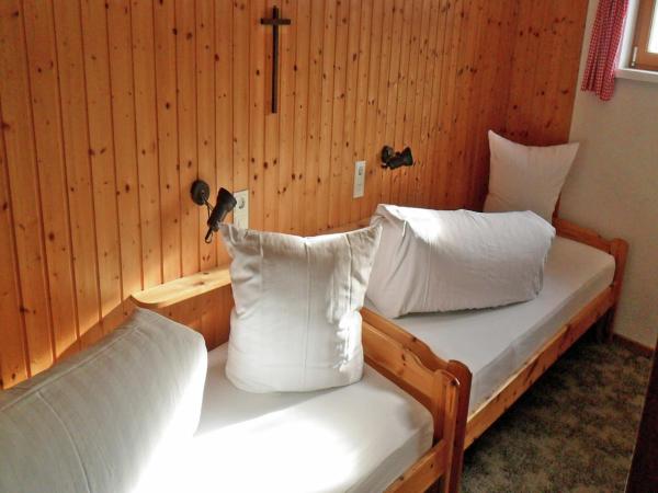 Photo 7 : Chalet in Sibratsgfäll near Ski Slopes