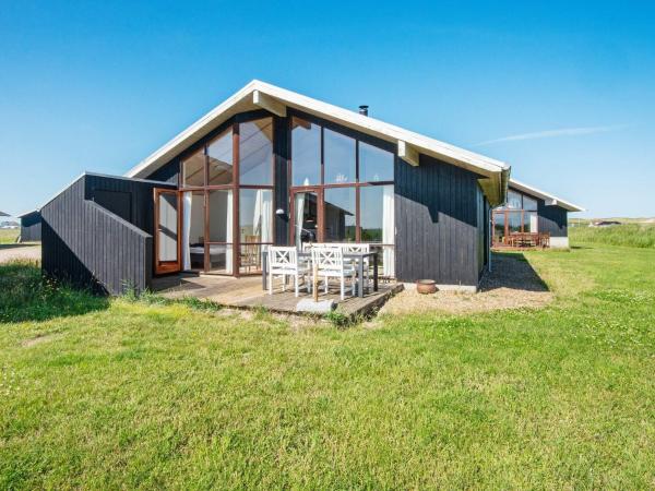 A la foto es mostra l'objecte 8 person holiday home in Ulfborg-By Traum situat a la ciutat de Thorsminde.