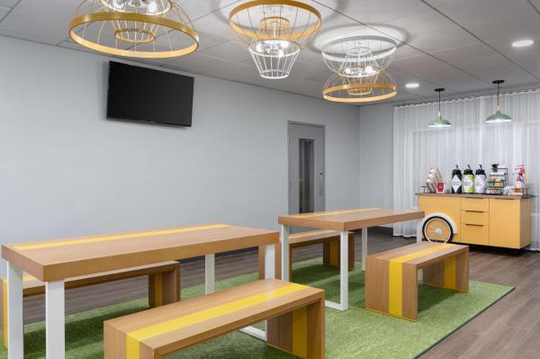 Foto 5: Spark by Hilton Savannah South I-95