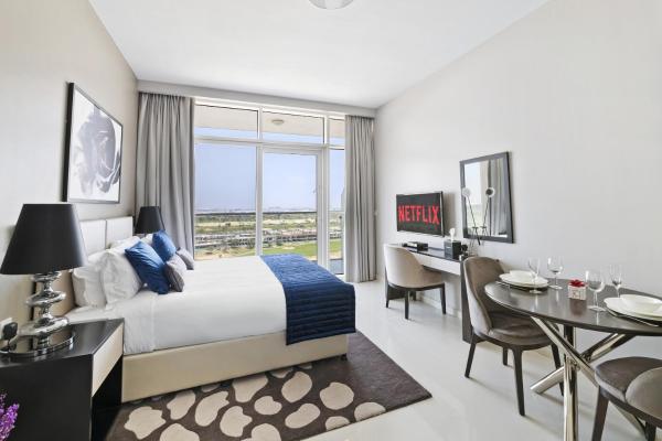 På billedet ses objektet VayK - Cozy Hotel-Style Studio in Damac Hills beliggende i byen Dubai Marina.