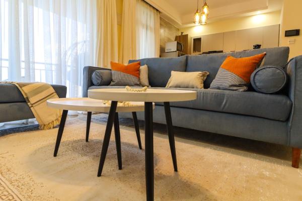 Golden Horizon two bedroom apartment with heated swimming pool ,well equipped gym, ample parking space and amazing scenic city views, Nairobi