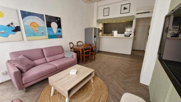A la foto es mostra l'objecte Appartement de charme T3 climatisé situat a la ciutat de Perpinyà.