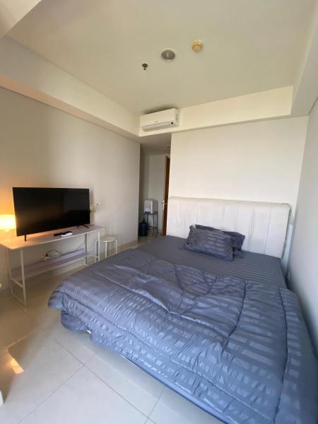 Gold Coast PIK SeaView TV43Inch by Micky Studio 2, Dżakarta