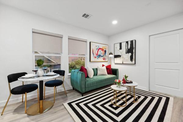 Peaceful 1-br Stay W/ Putting Green Near Downtown - 達拉斯