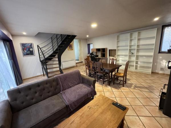 På bildet vises objektet Le petit cocon som ligger i byen Bazouges-sur-le-Loir.