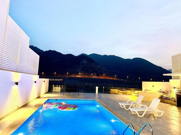 På billedet ses objektet Lux 3BR Villa, Sea Views & Pool beliggende i byen Sharm.