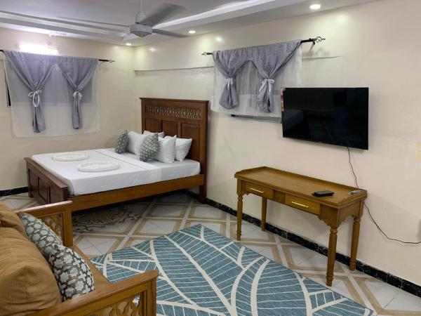 A la foto es mostra l'objecte Fatnaish Rooftop Apartment situat a la ciutat de Lamu.