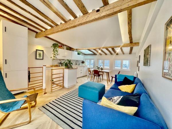 Quiet, Light-filled renovated central, Parigi