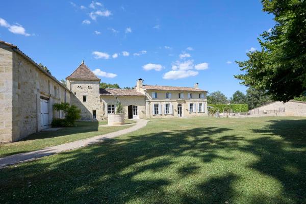 A la foto es mostra l'objecte Family house 15min from St Emilion situat a la ciutat de Daignac.
