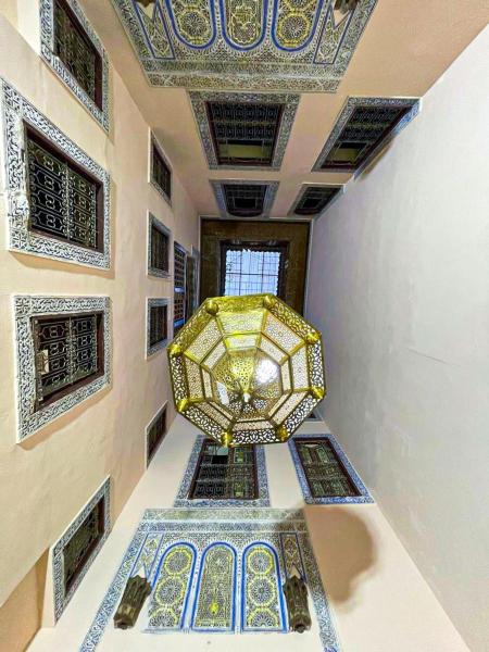 Na foto é possível ver o objeto Riad Marhaba Fes localizado na cidade de Fès.