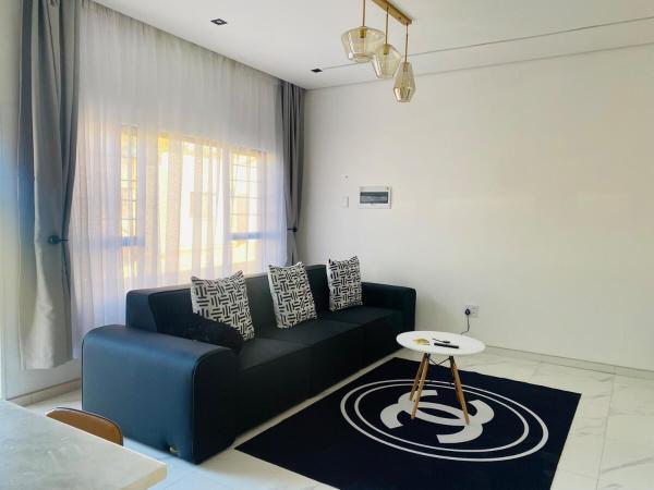 På billedet ses objektet City Den beliggende i byen Windhoek.