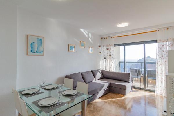 Fotografie 5: Flat with panoramic views, with garage and pool