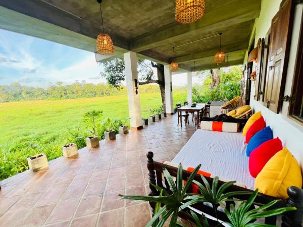 Dancing Faces - 2BR Private villa near Unawatunaの写真3