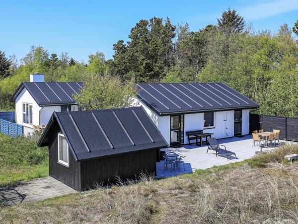 A la foto es mostra l'objecte 8 person holiday home in Ålbæk situat a la ciutat de Ålbæk.