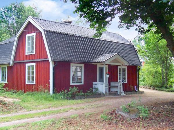The photo shows the 4 person holiday home in HALLABRO-By Traum located in the city of Siggamåla.