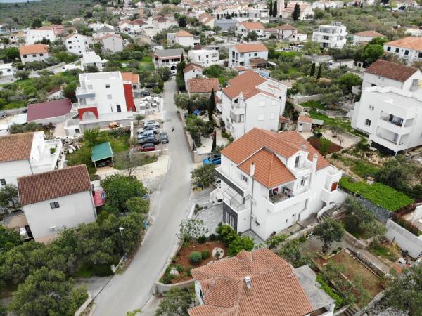 Apartmani Daniela - Tisno
