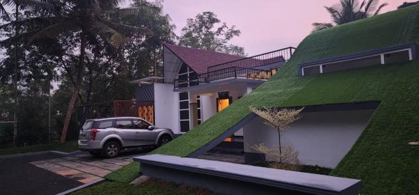 Na foto é possível ver o objeto Itria private pool villa localizado na cidade de Pinangode.