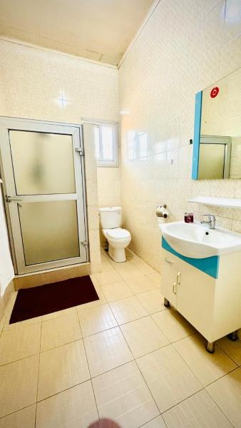 Foto 4: Spacious, modern Yaoundé villa