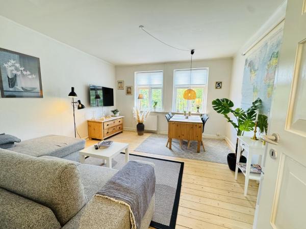 Foto 2: aday - cozy 1 bedroom apartament with free parking in Norresundby