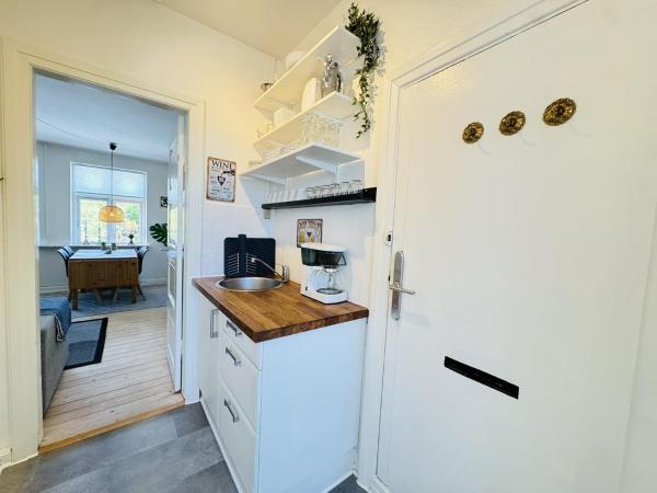 Foto 9: aday - cozy 1 bedroom apartament with free parking in Norresundby