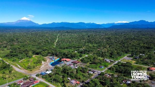 A la foto es mostra l'objecte Ji Nuji Sangay Lodge situat a la ciutat de Anguasha.