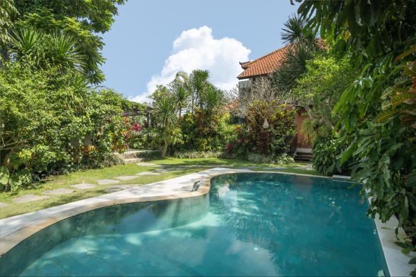 Na fotografii je vidět objekt 3BR Pool Villa in Ubud, Big Garden, Large Pool nacházející se ve městě Ubud.