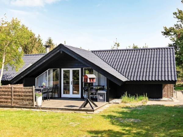 Na fotografii je vidět objekt 6 person holiday home in Saltum-By Traum nacházející se ve městě Saltum.