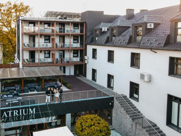 照片显示了位于Węglów市的Hotel Senator Konferencje & SPA物件。